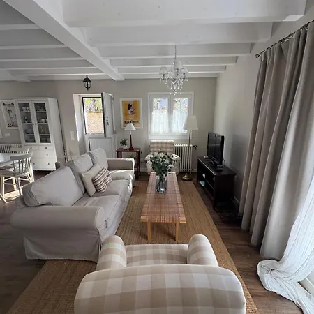 La Casa De
