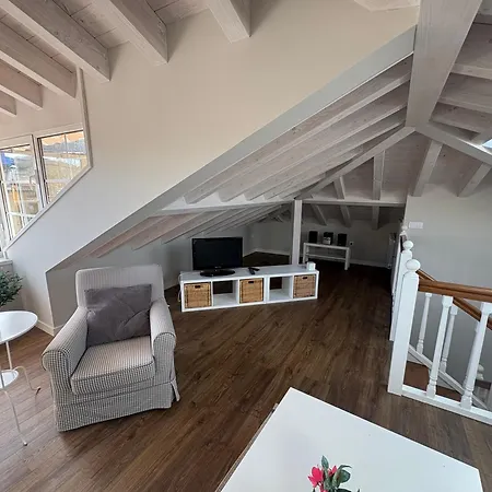 La Casa De Nueva De Llanes